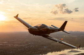 Skyleader600-4608